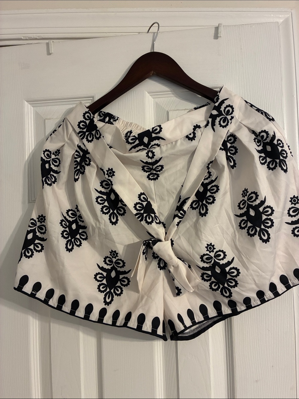Black & White Shorts with Tie belt